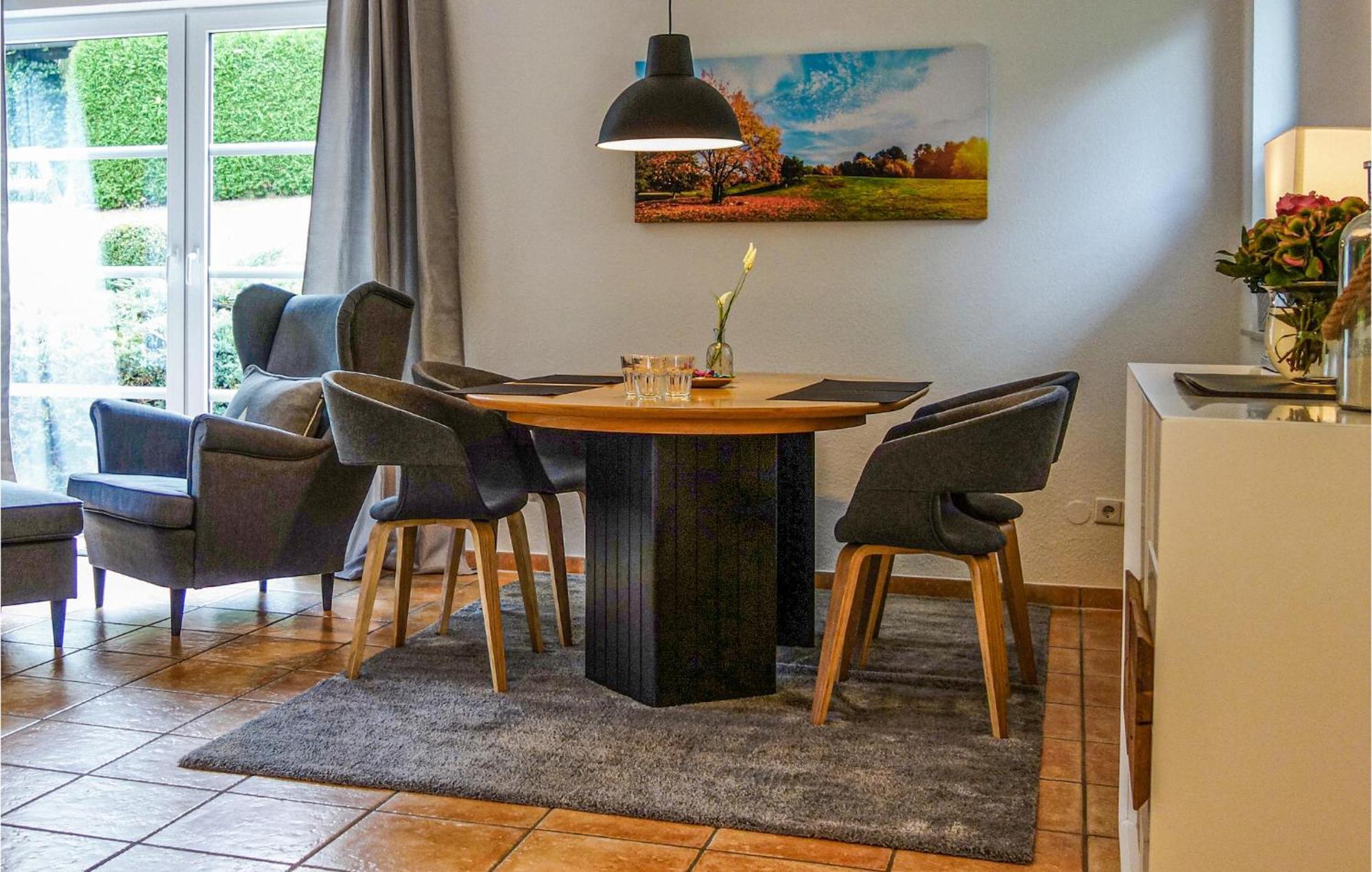 Gorgeous Home In Attendorn With Kitchen Bagian luar foto